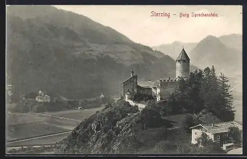 AK Sterzing, Burg Sprechenstein aus der Vogelschau