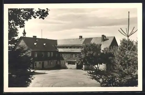 AK Klingenthal i. Vogtl., Blick auf Sporthotel Waldgut Aschberg