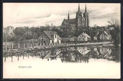 AK Roskilde, Ortspartie mit Blick zur Kirche