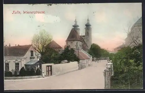 AK Tulln, Wienerstrasse mit Kirche