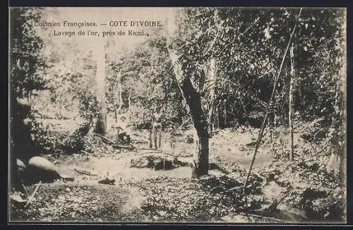 AK Cote d`Ivoire, Lavage de l`or, pres de Kami, Männer bei der Goldsuche