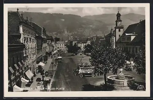 AK Leoben, Platz mit Brunnen u. Uhrenturm aus der Vogelschau