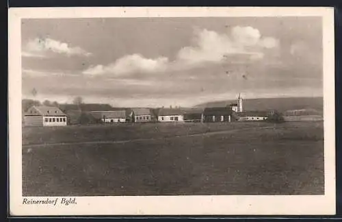 AK Reinersdorf /Bgld., Ortsansicht mit Kirche