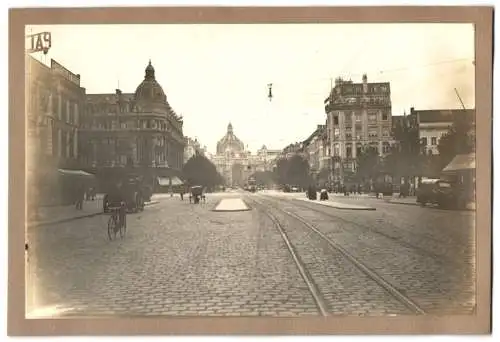 Fotografie unbekannter Fotograf, Ansicht Antwerpen, Blick in die Avenue de Keyser, Strassenbahn