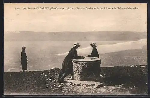 AK Salève /Hte-Savoie, Au Sommet du Salève, Vue sur Genève et le Lac Léman, La Table d`Orientation