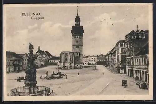 AK Retz, Hauptplatz mit Denkmal