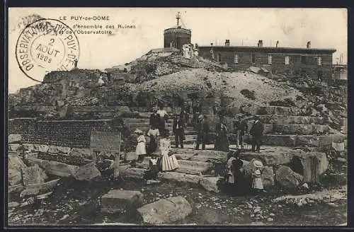 AK Le Puy-de-Dome, Vue d`ensemble des Ruines et de l`Observatoire