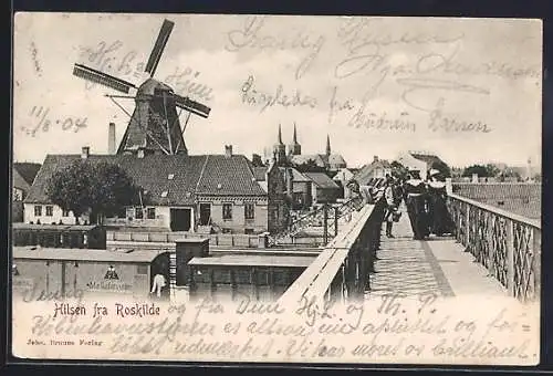 AK Roskilde, Ortsansicht mit Windmühle und Brücke