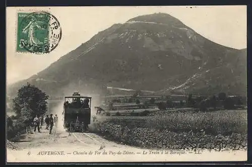 AK Auvergne, Chemin de Fer du Puy-d-Dome, Le Train a la Baraque, Bergbahn an Station