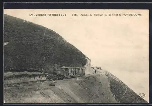 AK Le Puy-de-Dome, Arrivée du Tramway au Sommet