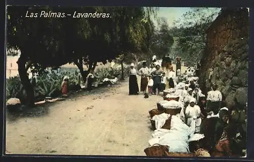 AK Las Palmas, Lavanderas, Wäschefrauen auf der Strasse