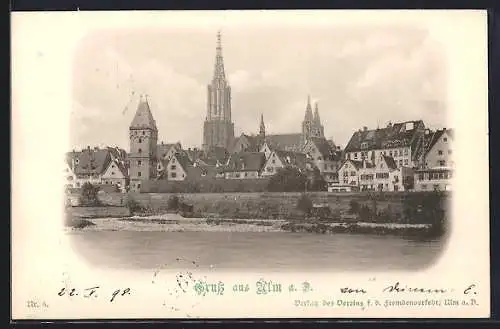 AK Ulm / Donau, Stadtpanorama mit Münster vom Wasser aus