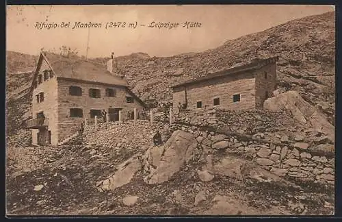 AK Leipziger Hütte, Ortspartie mit Berghütte