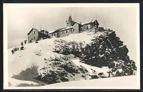 AK Zittelhaus, Sonnblick, Wanderer im Schnee