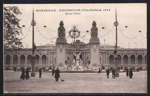 AK Marseille, Exposition coloniale 1922, Le Grand Palais