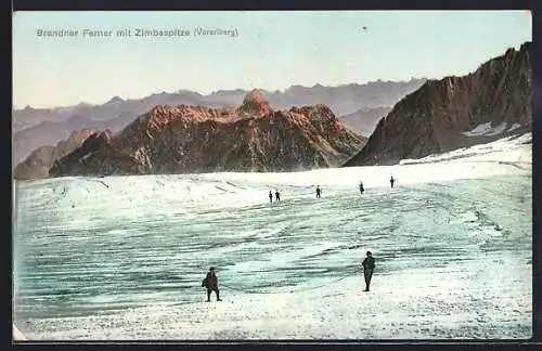 AK Brandner Ferner /Vorarlberg, Bergsteiger vor der Zimbaspitze