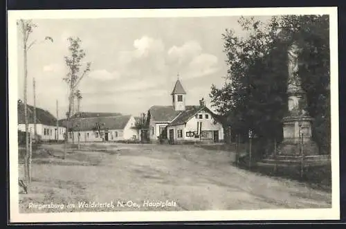 AK Riegersburg im Waldviertel, Denkmal am Hauptplatz