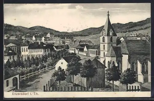 Künstler-AK Enzersdorf, Ortsansicht mit der Kirche im Vordergrund