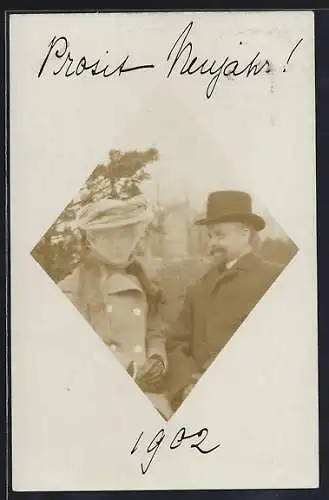 Foto-AK Bürgerliches Ehepaar im Sonntagsstaat, Neujahrskarte 1902