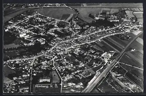 AK Himberg /N. Ö., Gesamtansicht, Fliegeraufnahme