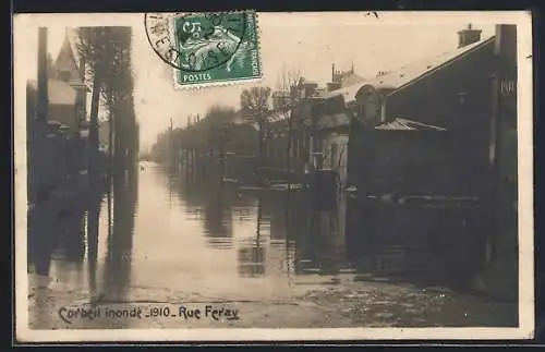 AK Corbeil, Inondations de 1910, Rue Feray