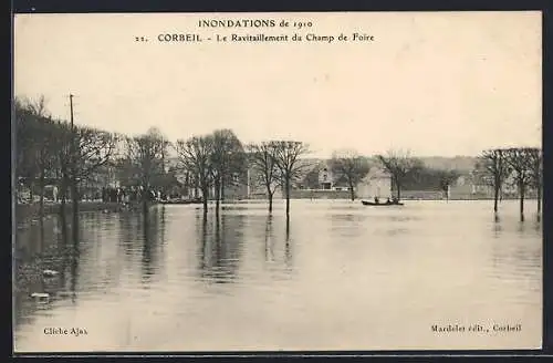 AK Corbeil, Les Inondations de 1910, Le Ravitaillement du Champ de Foire