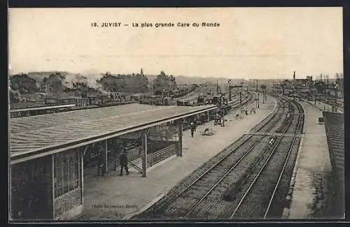 AK Juvisy, La plus grande Gare du Monde