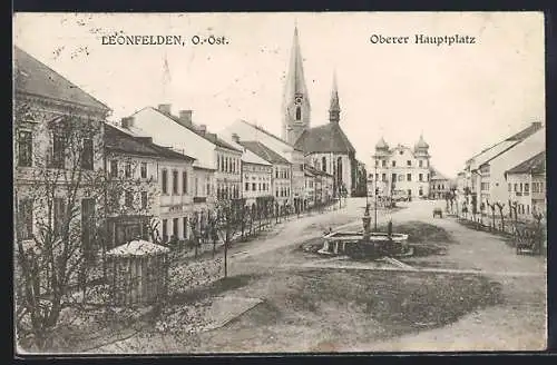 AK Leonfelden, Oberer Hauptplatz mit Kirche