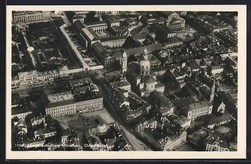 AK München, Odeonsplatz vom Flugzeug aus