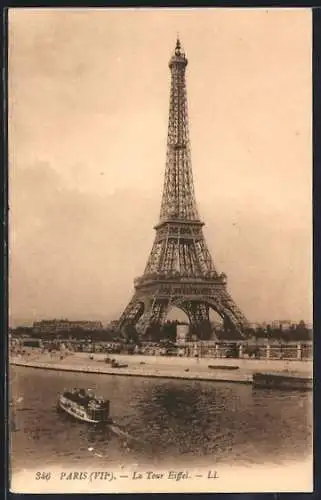 AK Paris VII, La Tour Eiffel, Dampfer vor dem Eiffelturm