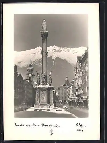 Foto-AK Adalbert Defner: Innsbruck, Maria Theresienstrasse, verschneite Berggipfel