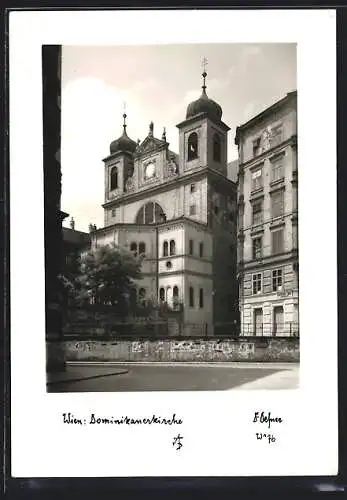 Foto-AK Adalbert Defner: Wien, Ansicht der Dominikanerkirche