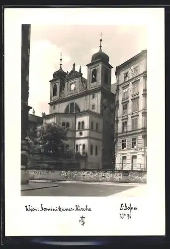 Foto-AK Adalbert Defner: Wien, Ansicht der Dominikaner-Kirche