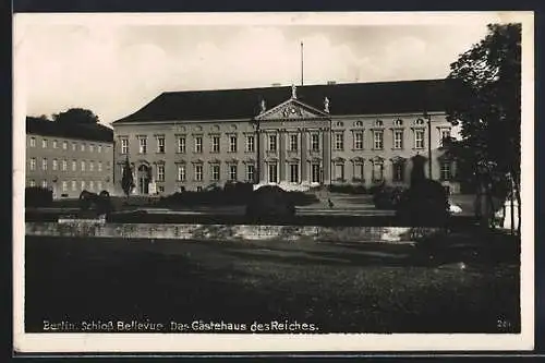 AK Berlin-Tiergarten, Schloss Bellevue mit Garten