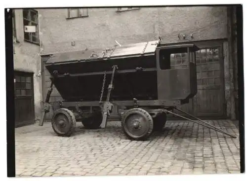 3 Fotografien Weinberger Lastwagen Kippanhänger, Gliederzuganhänger mit Mitfahrerkabine für Städt. Asphaltwerk München