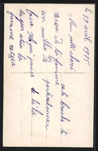 Foto-AK Frau denkt an ihren Mann an der Front