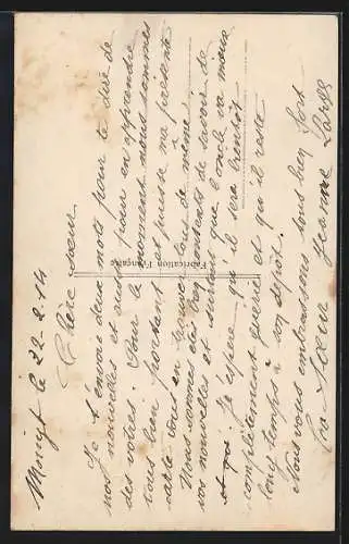 Foto-AK Mädchen denkt an ihren Vater an der Front