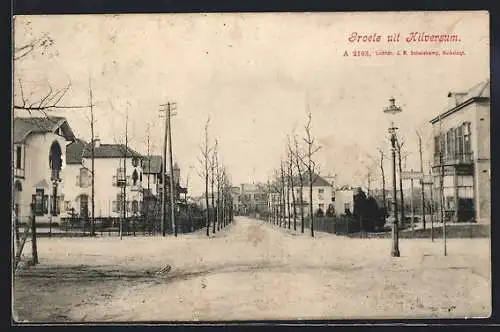 AK Hilversum, Strassenpartie mit Laterne