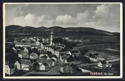 Künstler-AK Henhart /Ob.-Oest, Teilansicht mit Kirche und Strassenpartie