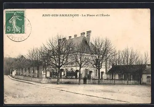 AK Aisy-sur-Armancon, La Place et l'Ecole