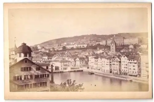 Fotografie unbekannter Fotograf, Ansicht Zürich, Panorama mit Uferpartie und Promenade