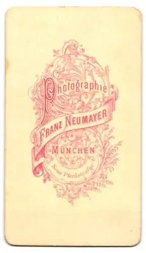 Fotografie Franz Neumayer, München, Neue Pferdstrasse, Porträt eines Herren mit elegantem Schnurrbart