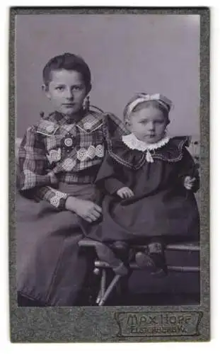 Fotografie Max Hopf, Elsterberg i.W., Zwei Kinder in eleganter Kleidung