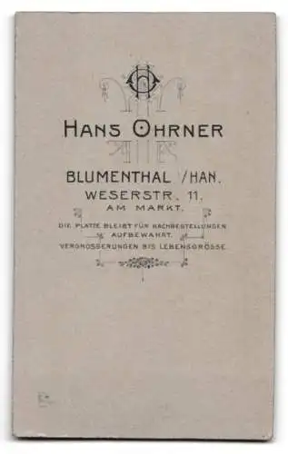 Fotografie Hans Ohrner, Blumenthal /Han., Weserstr. 11, Porträt eines jungen Mannes