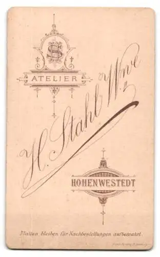 Fotografie H. Stahl Wwe., Hohenwestedt, Portrait eines jungen Mannes