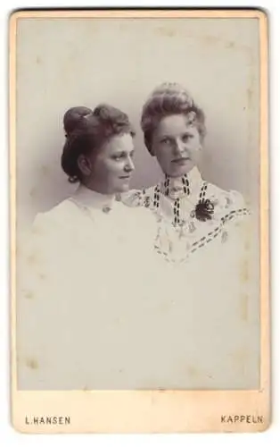 Fotografie L. Hansen, Kappeln, Porträt zweier Frauen