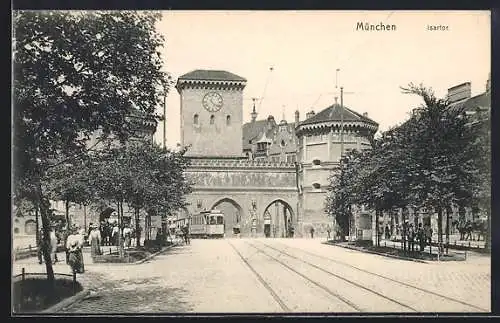 AK München, Blick auf das Isartor