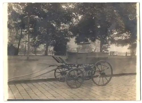 Fotografie Pritschenwagen / Kutschwagen, Wagenfabrik Karl Weinberger Zeppelinstrasse 71 in München