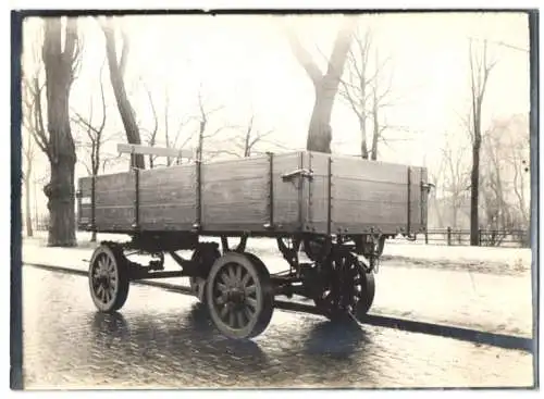 Fotografie Pritschenwagen / Kutschwagen, Wagenfabrik Karl Weinberger Zeppelinstrasse 71 in München