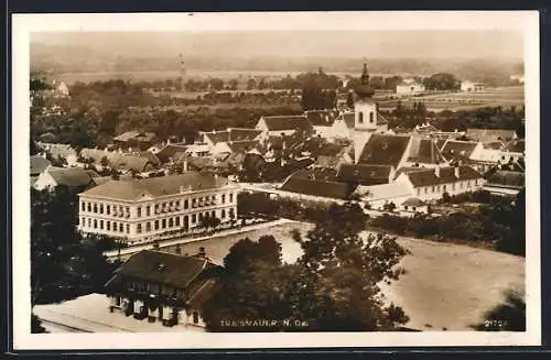 AK Traismauer /N. Oe., Teilansicht mit der Kirche